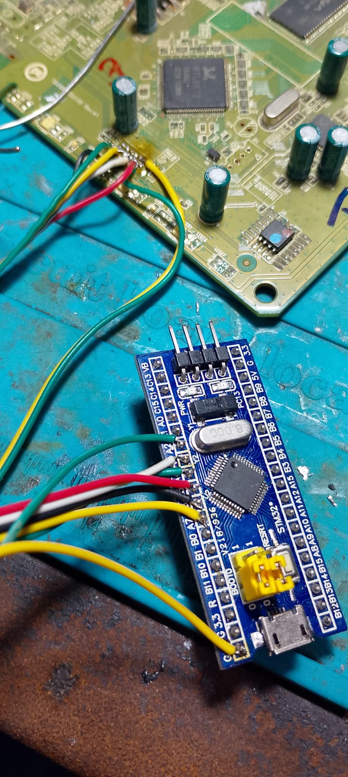 Router motherboard with JTAG modchip